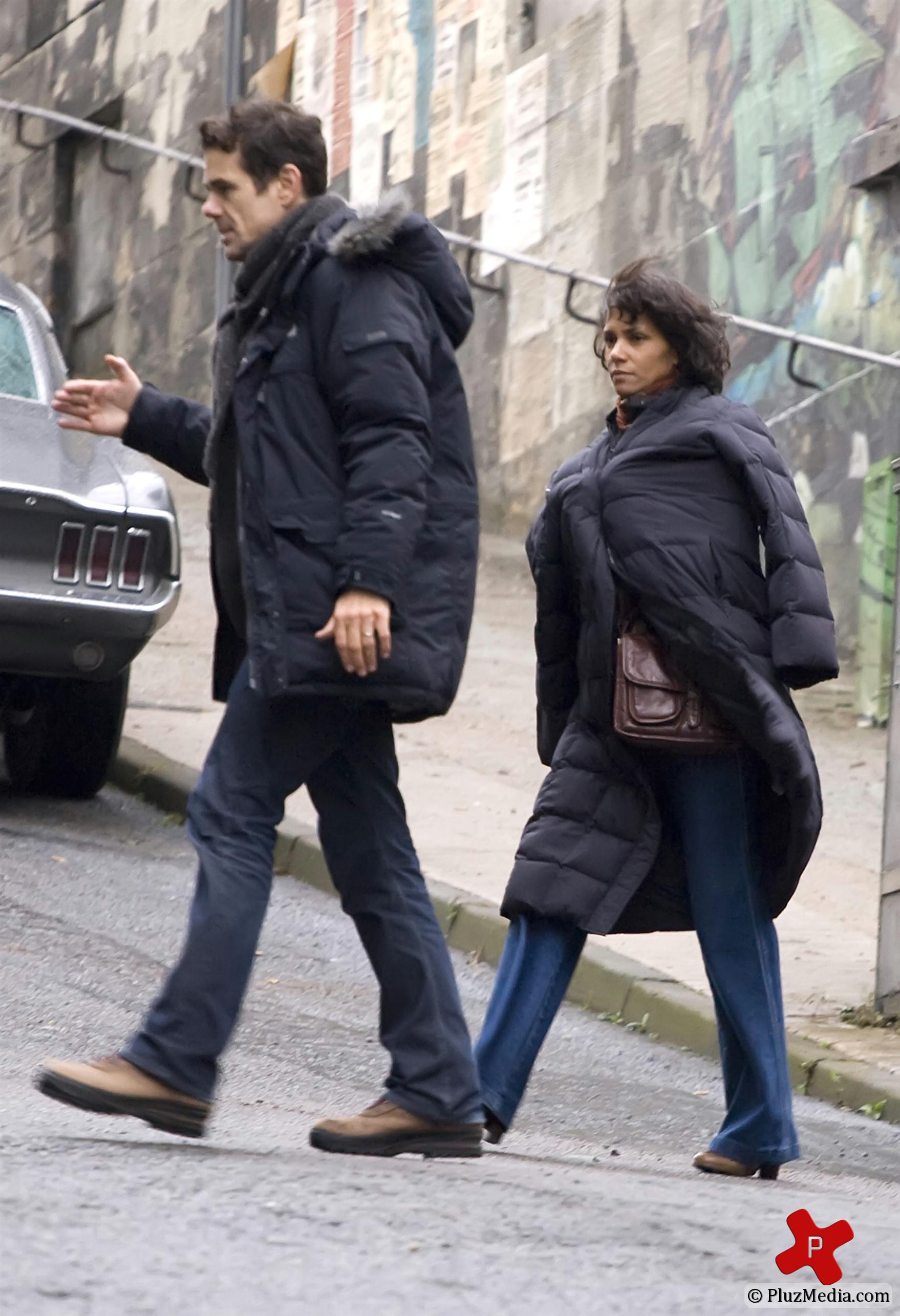 Halle Berry on the film set of 'Cloud Atlas' photos | Picture 77649